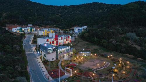 Imagen general del LUMIA HOTEL AND RESORT. Foto 7