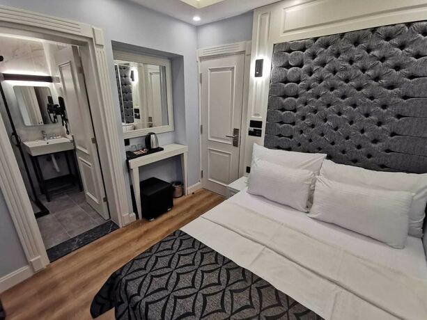 Imagen de la habitación del LUXX GARDEN HOTEL. Foto 16