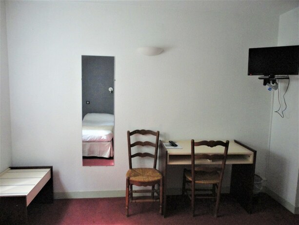 Imagen de la habitación del La Bonne Auberge. Foto 18