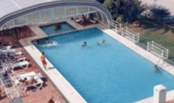 Imagen de la piscina del La Carabela, Pe&ntilde;&iacute;scola. Foto 6