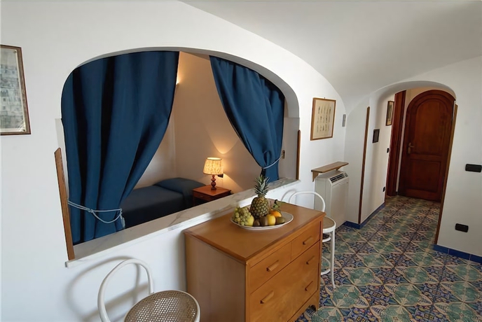Imagen de la habitación del La Caravella Positano Beach, Residence. Foto 11