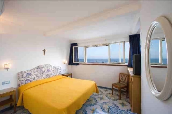 Imagen de la habitación del La Caravella Positano Beach, Residence. Foto 16