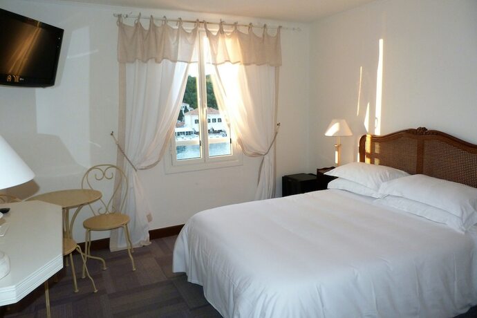 Imagen de la habitación del La Caravelle, Bonifacio. Foto 18