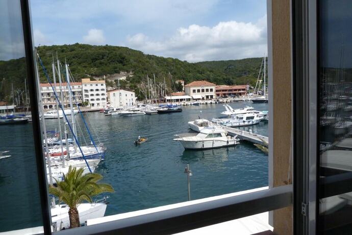 Imagen general del La Caravelle, Bonifacio. Foto 7