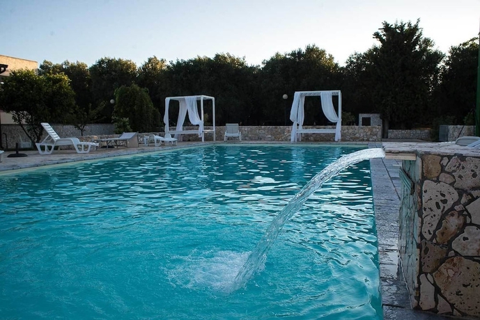 Imagen de la piscina del La Carcara. Foto 19