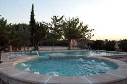 Imagen de la piscina del La Carrasca, Catral. Foto 8