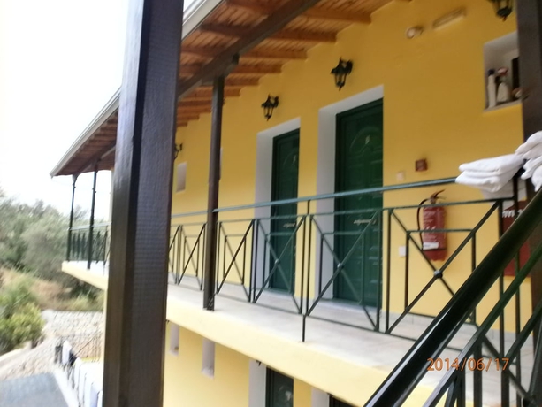 Imagen de los exteriores del La Casa D\' Irene. Foto 11