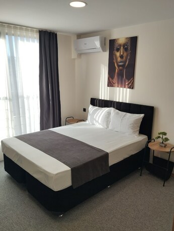 Imagen de la habitación del La Casa De Airport Hotel. Foto 10