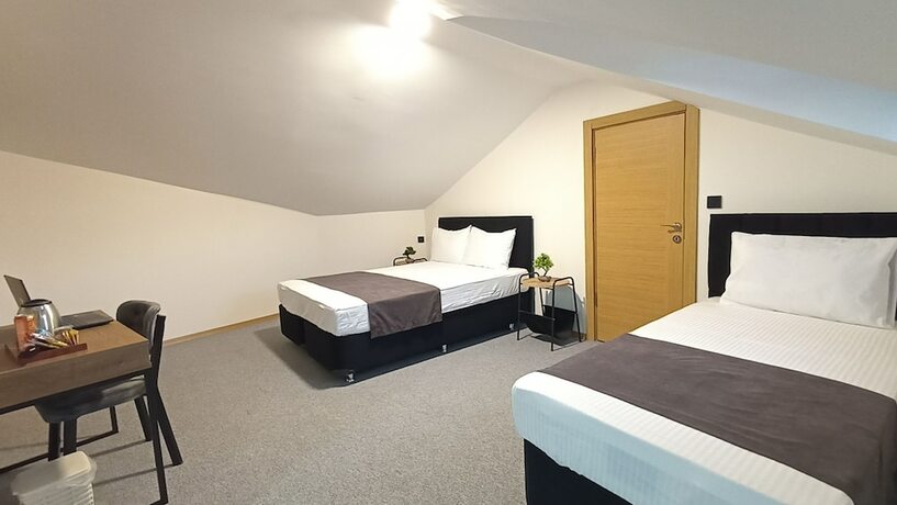 Imagen de la habitación del La Casa De Airport Hotel. Foto 11