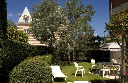 Imagen de la habitación del La Closerie Côté Casino. Foto 3