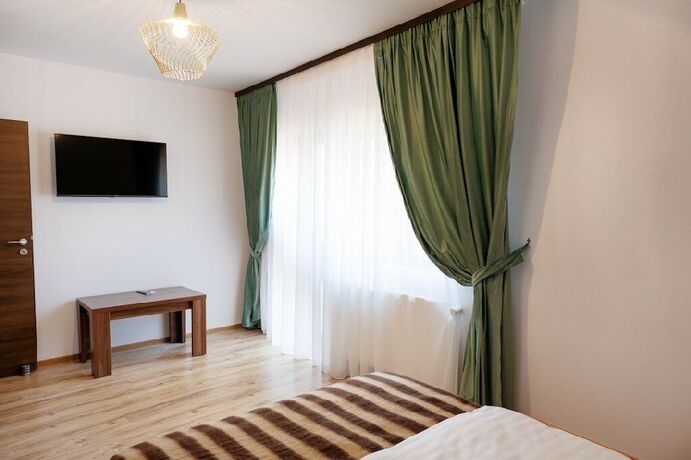 Imagen de la habitación del La Colțul Castelului. Foto 17