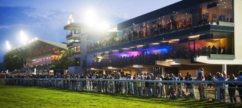 Imagen de los exteriores del La Coraline. Foto 9