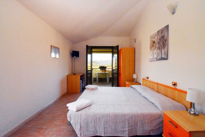 Imagen de la habitación del La Corte degli Ulivi Hotel Ristorante. Foto 14