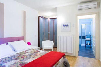 Imagen de la habitación del La Fenice, Brescia. Foto 5