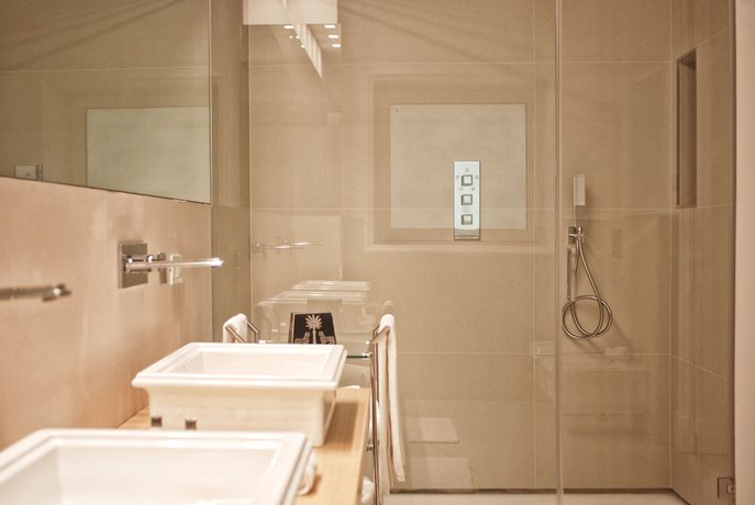 Imagen de la habitación del La Fiermontina | Palazzo Bozzi Corso. Foto 15