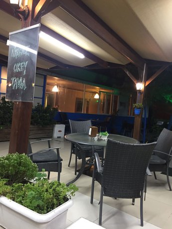 Imagen de la habitación del La Fontaine Guzelyali Hotel. Foto 10