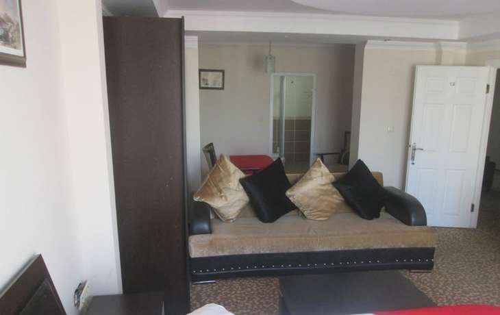 Imagen de la habitación del La Fontaine Guzelyali Hotel. Foto 14