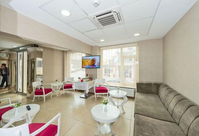 Imagen de los interiores del La Garden Hotel, Fatih. Foto 18