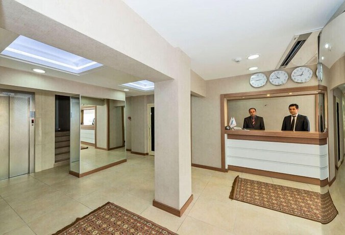 Imagen de los interiores del La Garden Hotel, Fatih. Foto 20