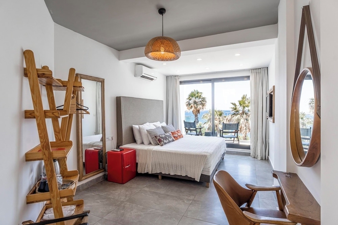 Imagen de la habitación del La Local BeachandHotel Yalıkavak. Foto 3
