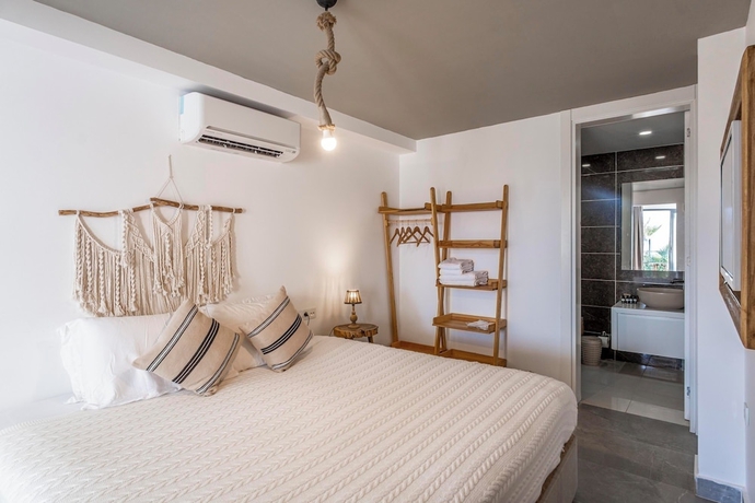 Imagen de la habitación del La Local BeachandHotel Yalıkavak. Foto 12