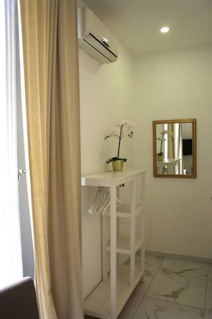 Imagen de la habitación del La Locanda dell\'Arte-Piazza Dante. Foto 13