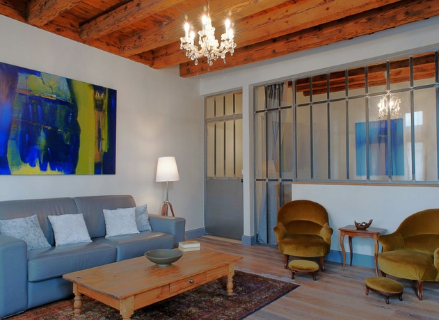 Imagen de la habitación del La Maison Debourg. Foto 17