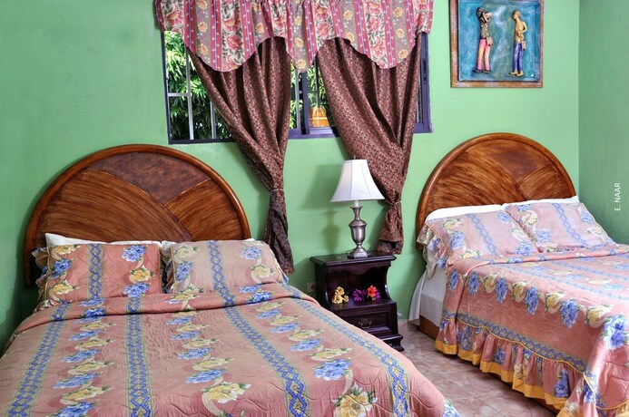 Imagen de la habitación del La Maison Hotel. Foto 18