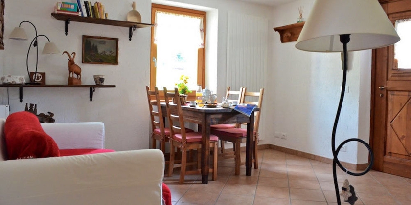 Imagen de los interiores del La Maison de Jos&egrave;. Foto 13