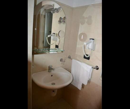 Imagen de la habitación del La Marina residence club. Foto 19