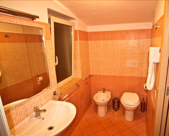 Imagen de la habitación del La Marinella. Foto 16