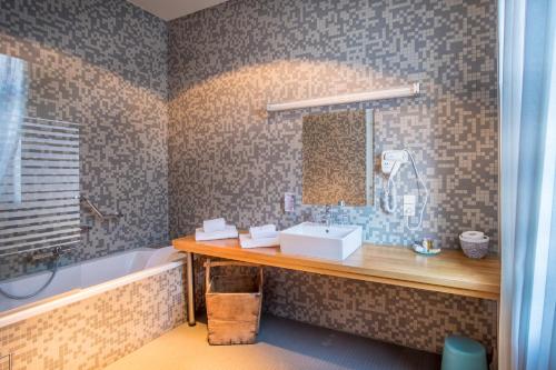 Imagen de la habitación del La Merveilleuse by Infiniti hôtel. Foto 13