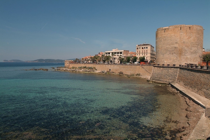 Imagen de los exteriores del La Meta Alghero Rugby. Foto 16