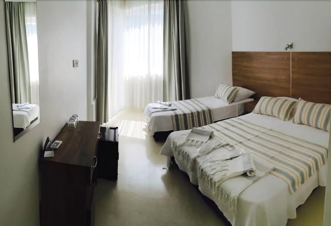 Imagen de la habitación del La Moda Beach Hotel. Foto 2