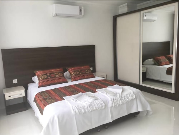 Imagen de la habitación del La Moda Beach Hotel. Foto 9