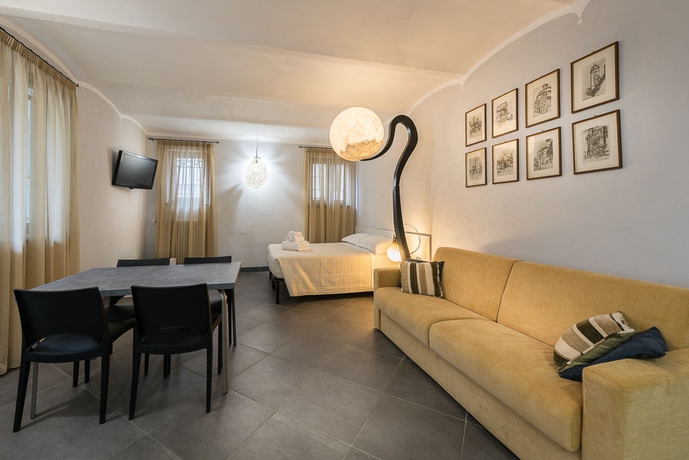 Imagen de los interiores del La Pajassa. Foto 15