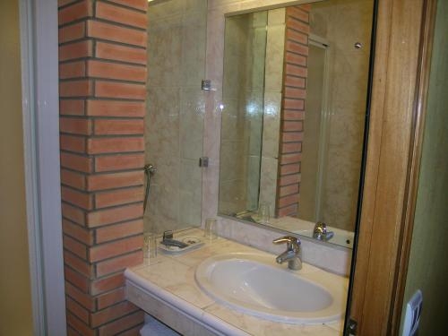 Imagen de la habitación del La Pergola, AMELIE-LES-BAINS-PALALDA. Foto 8