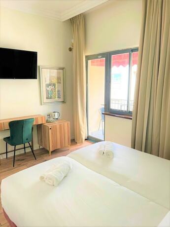 Imagen general del La Perle Hotel. Foto 1