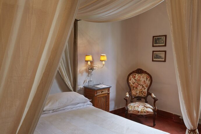 Imagen de la habitación del La Pescaia Resort. Foto 11