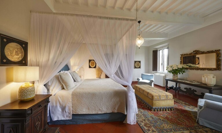 Imagen de la habitación del La Pescaia Resort. Foto 12