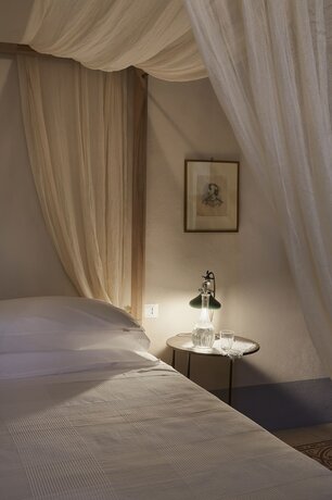 Imagen de la habitación del La Pescaia Resort. Foto 15