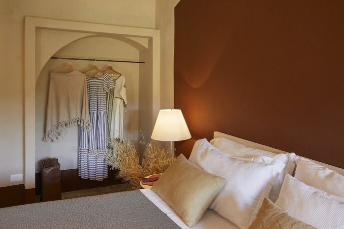 Imagen de la habitación del La Pescaia Resort. Foto 17