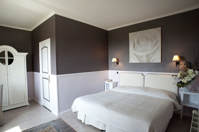 Imagen de la habitación del La Petite Auberge. Foto 16