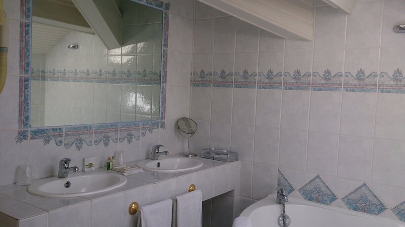 Imagen general del La Petite Auberge. Foto 9