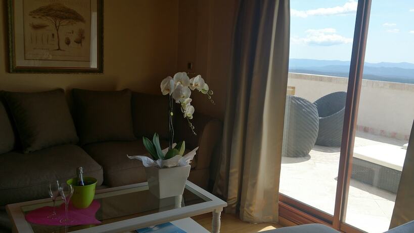 Imagen de la habitación del La Petite Auberge. Foto 19