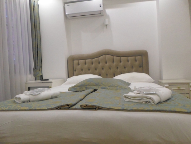 Imagen de la habitación del La Petite Maison. Foto 4