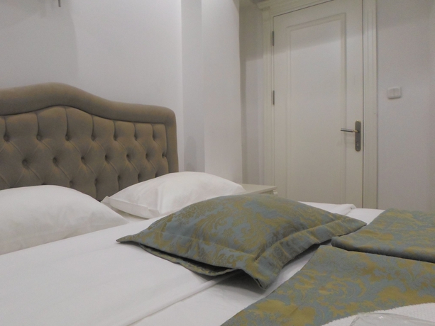 Imagen de la habitación del La Petite Maison. Foto 5