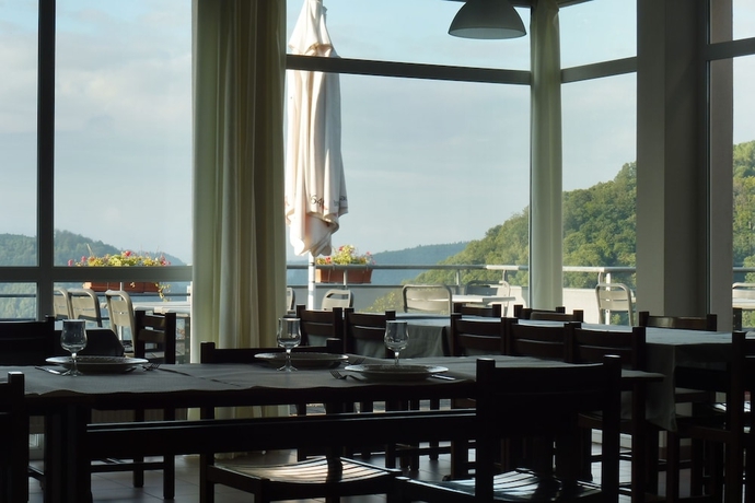 Imagen del bar/restaurante del La Petite Pierre - ULVF Vacances. Foto 7