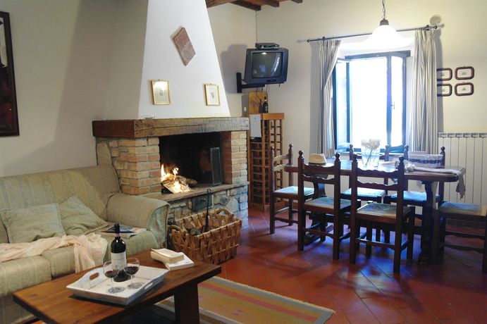 Imagen de los exteriores del La Pieve, Montaione. Foto 11