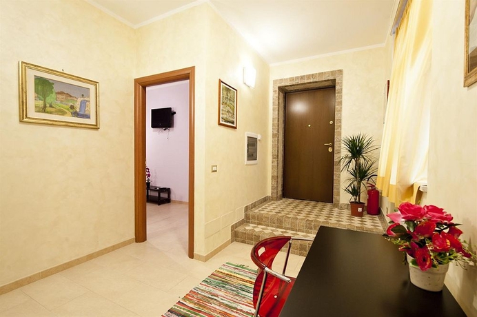 Imagen de los interiores del La Porta. Foto 12